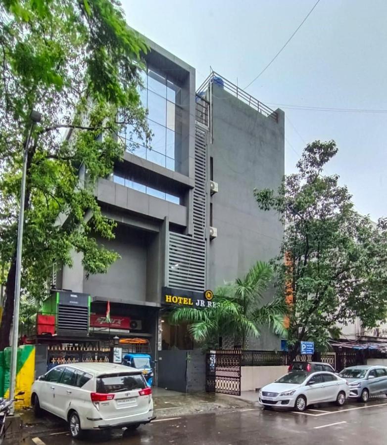 فندق J R Residency نافي مومباي المظهر الخارجي الصورة