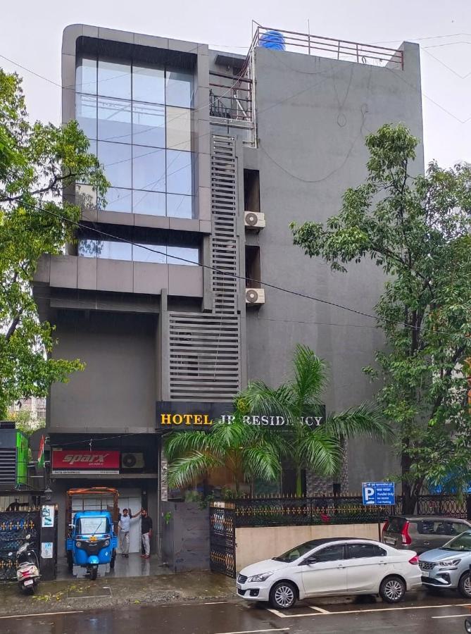 فندق J R Residency نافي مومباي المظهر الخارجي الصورة