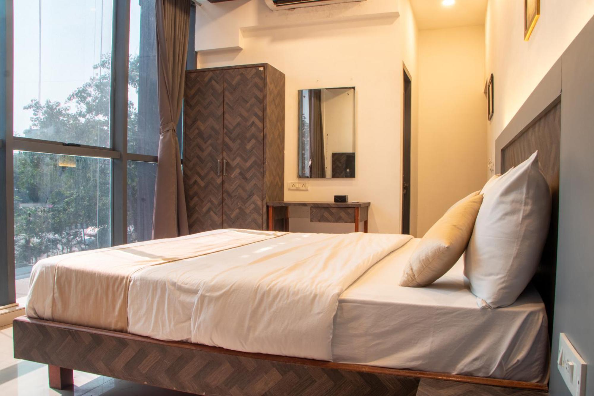 فندق J R Residency نافي مومباي المظهر الخارجي الصورة