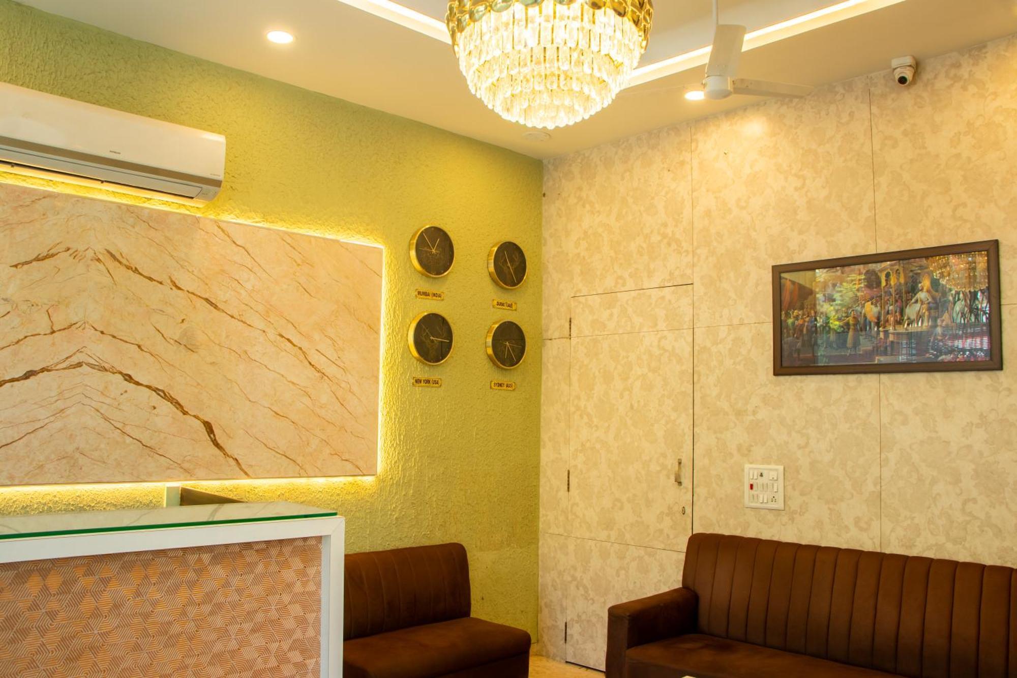 فندق J R Residency نافي مومباي المظهر الخارجي الصورة